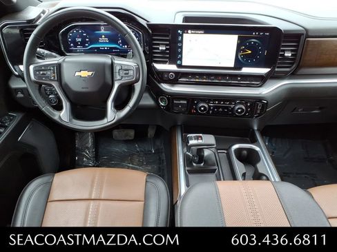 Used 2023 Chevrolet Silverado 1500 High Country w/ Technology Package image 15
