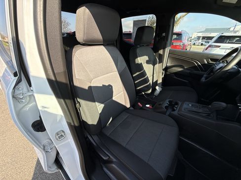 Used 2023 Chevrolet Colorado W/T image 24