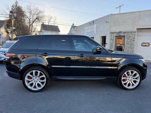 Used 2015 Land Rover Range Rover Sport Supercharged AWD/4WD image 4