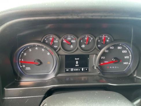 Used 2020 Chevrolet Silverado 1500 Custom w/ Custom Value Package image 10