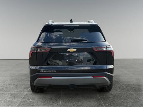 Certified 2025 Chevrolet Equinox LT w/ Convenience Package II AWD/4WD image 4