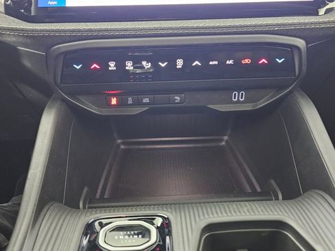 New 2026 Jeep Cherokee Laredo image 29