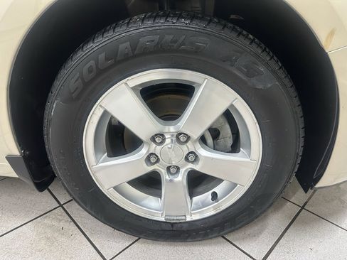 Used 2012 Chevrolet Cruze LT image 13
