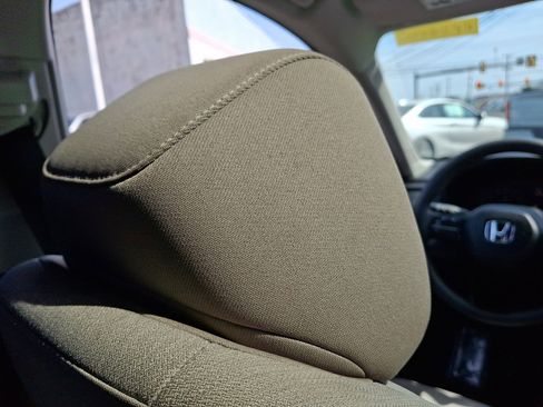 Used 2023 Honda Accord EX image 9