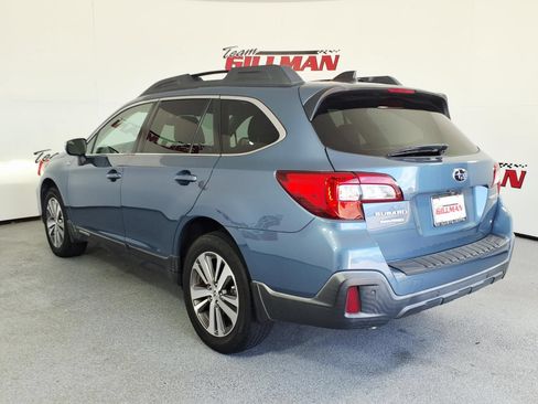 Used 2018 Subaru Outback 3.6R Limited w/ 50th Anniversary Edition AWD/4WD image 4