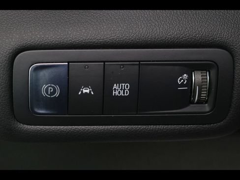 Used 2024 Chevrolet Blazer EV LT AWD/4WD image 30