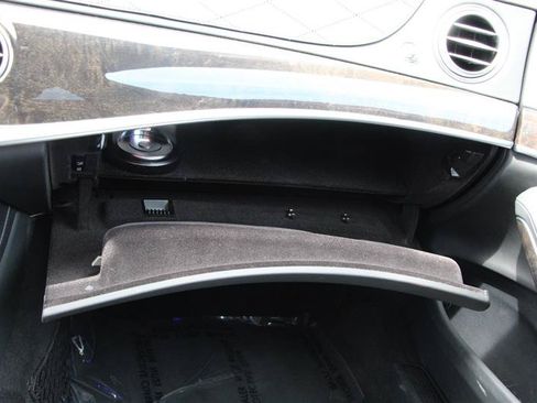 Used 2015 Mercedes-Benz S 63 AMG 4MATIC Sedan image 37