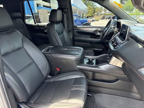 Used 2023 Chevrolet Tahoe RST w/ Luxury Package RWD image 31