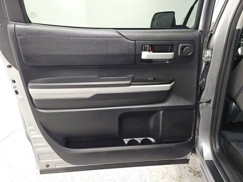 Used 2018 Toyota Tundra SR5 w/ TRD Off Road Package image 27