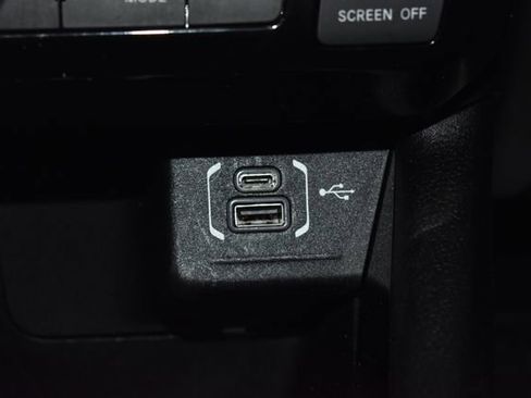 Used 2025 Jeep Compass Limited AWD/4WD image 20