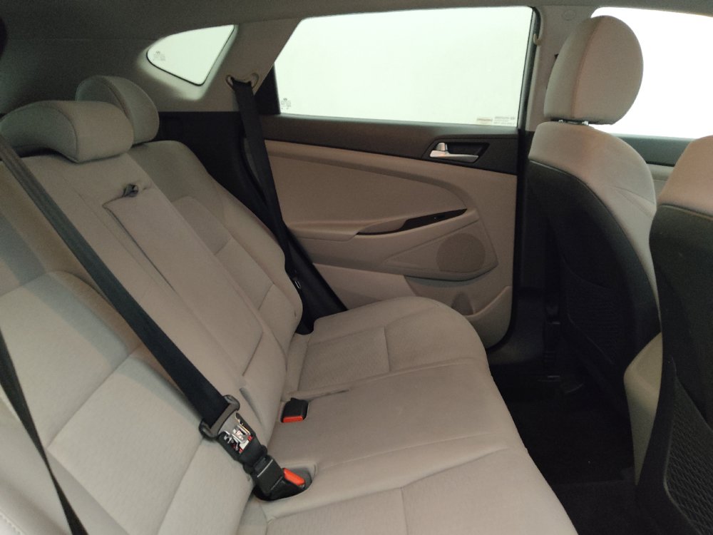 Used 2019 Hyundai Tucson SE AWD/4WD image 19