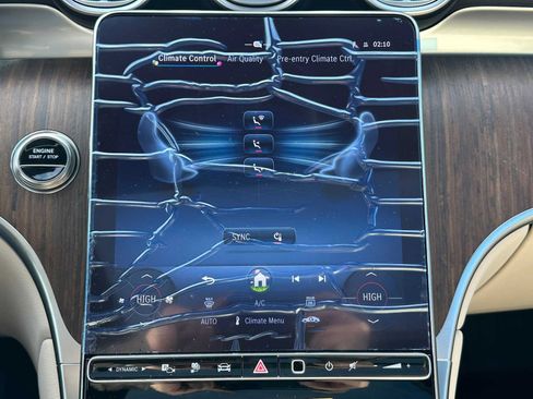 Used 2026 Mercedes-Benz GLC 350e 4MATIC image 27