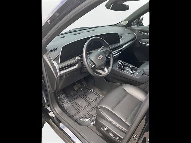 Certified 2024 Cadillac XT4 Premium Luxury AWD/4WD image 10