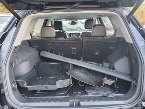 Used 2022 GMC Terrain AT4 w/ LPO, Floor Liner Package image 11