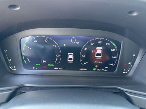Certified 2025 Honda Accord Touring image 21