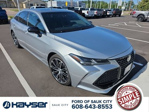 Used 2019 Toyota Avalon Touring w/ Advanced Safety Package FWD image 1