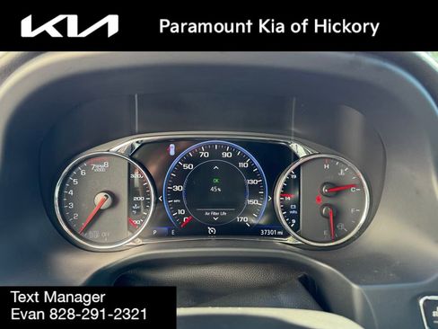 Used 2023 GMC Acadia Denali image 8