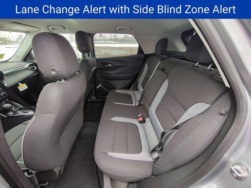 New 2026 Chevrolet TrailBlazer LT w/ Convenience Package AWD/4WD image 19