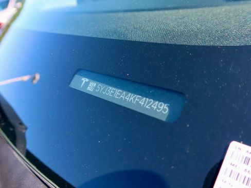 Used 2019 Tesla Model 3 Standard Range Plus RWD image 20