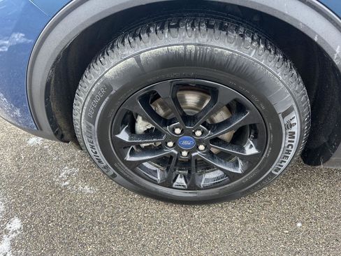 Used 2020 Ford Escape SE Sport image 14