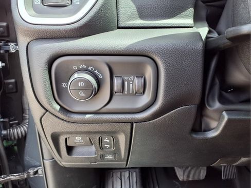 New 2026 RAM 1500 Laramie w/ Night Edition AWD/4WD image 25