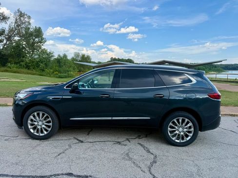 Used 2019 Buick Enclave Essence AWD/4WD image 8