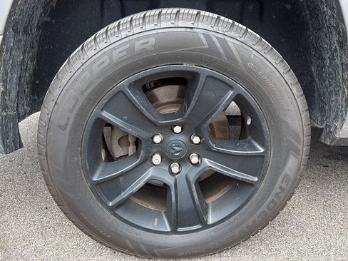 Used 2021 RAM 1500 Big Horn AWD/4WD image 13