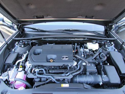 Used 2025 Lexus ES 300h w/ Premium Package FWD image 35