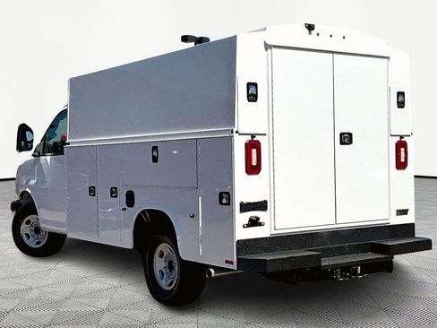 New 2025 Chevrolet Express 3500 w/ Power Convenience Package image 3