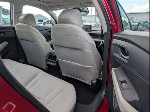 Used 2025 Honda Accord SE image 24