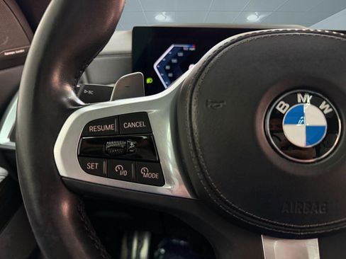 Used 2024 BMW X5 sDrive40i w/ M Sport Package RWD image 16