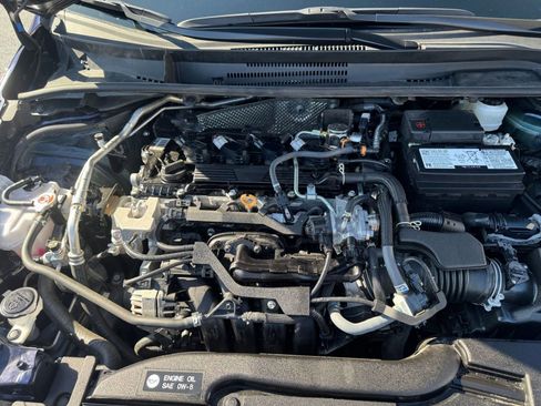 Used 2025 Toyota Corolla LE image 25