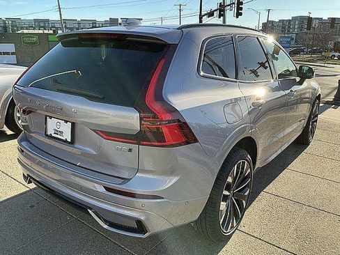 New 2026 Volvo XC60 B5 Ultra w/ Climate Package AWD/4WD image 6