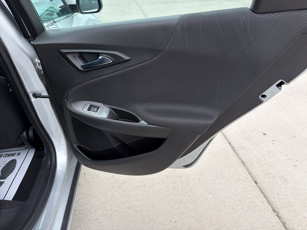 Used 2020 Chevrolet Malibu LT w/ Fleet LT Safety Plus Package FWD image 18
