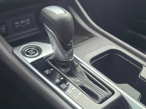 Used 2024 Nissan Sentra SV w/ Trunk Package FWD image 27