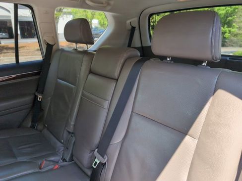 Used 2016 Lexus GX 460 w/ Premium Package image 18