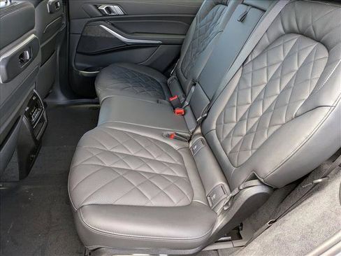 New 2026 BMW X7 xDrive40i image 15