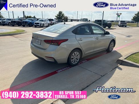 Used 2018 Hyundai Accent SE FWD image 6