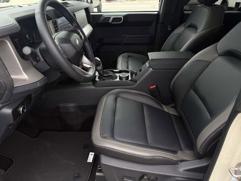 New 2026 Ford Bronco Outer Banks AWD/4WD image 24