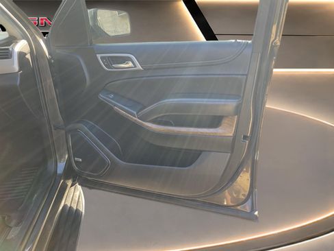 Used 2020 GMC Yukon XL Denali AWD/4WD image 38