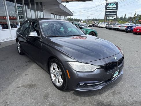 Used 2016 BMW 328i Sedan RWD image 8