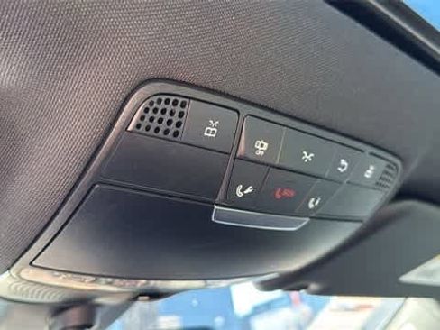 Used 2017 Mercedes-Benz E 300 4MATIC image 24