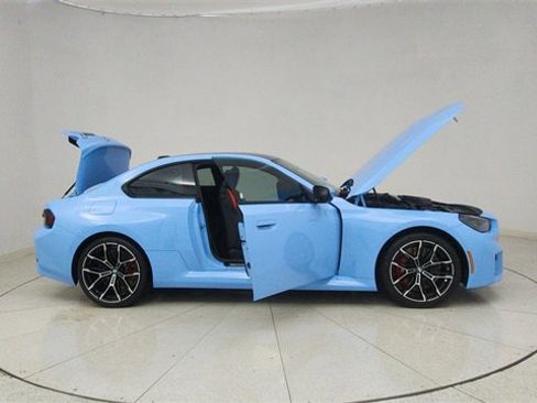 Used 2024 BMW M2 w/ Lighting Package image 71