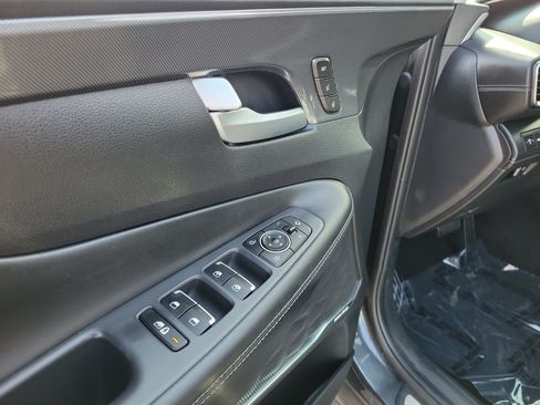 Used 2023 Hyundai Santa Fe Limited AWD/4WD image 18