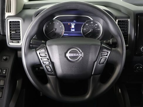 Used 2022 Nissan Frontier SV image 33