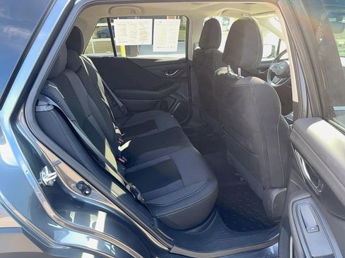 Certified 2025 Subaru Outback Premium w/ Popular Package #1A image 18