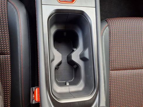 New 2025 Nissan Kicks SR w/ Illumination Package image 15