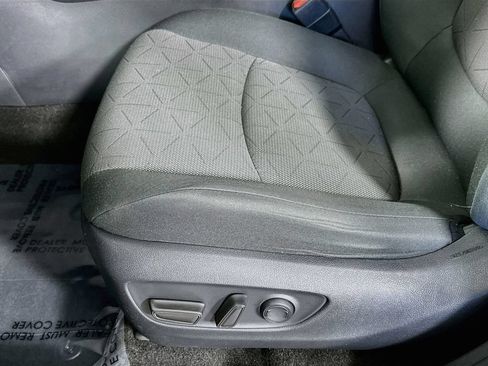 Used 2023 Toyota RAV4 XLE w/ Convenience Package AWD/4WD image 16