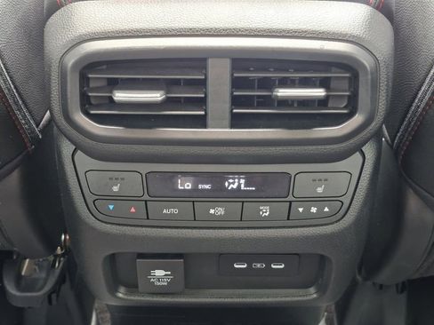 Used 2024 Honda Passport Black Edition image 30