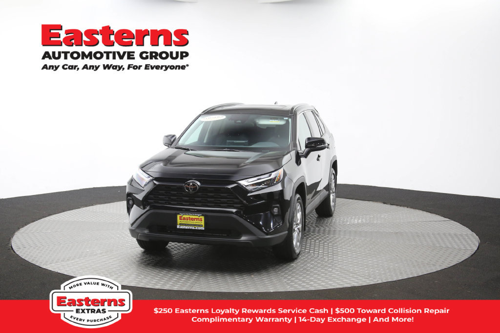 Used 2025 Toyota RAV4 XLE Premium w/ Weather Package AWD/4WD image 61
